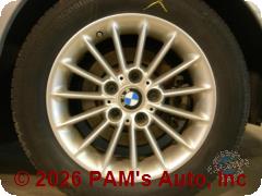 Vehicle photo 5