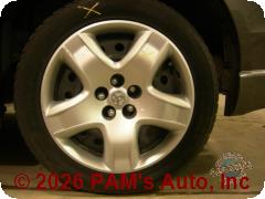 Vehicle photo 5