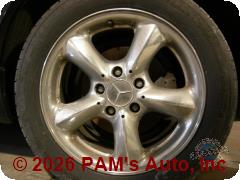 Vehicle photo 5