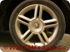 Vehicle photo 5
