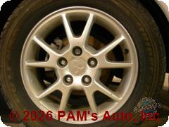 Vehicle photo 5