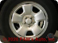Vehicle photo 5
