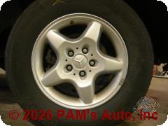 Vehicle photo 5