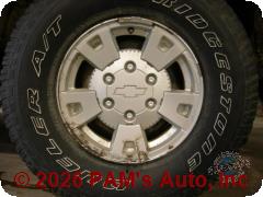 Vehicle photo 5