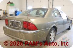 Vehicle photo 3