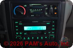 Vehicle photo 8