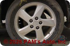 Vehicle photo 5