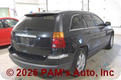 Vehicle photo 3