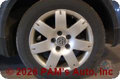 Vehicle photo 5