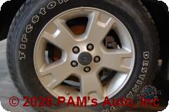 Vehicle photo 5