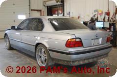 Vehicle photo 4