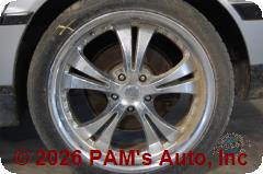 Vehicle photo 5