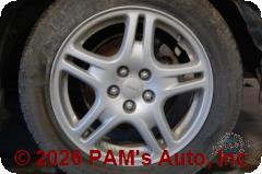 Vehicle photo 5