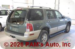 Vehicle photo 3