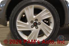 Vehicle photo 5