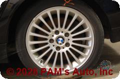Vehicle photo 5