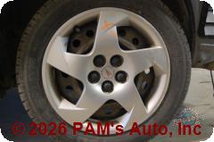 Vehicle photo 5