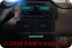 Vehicle photo 8