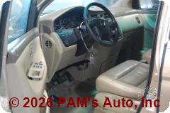Vehicle photo 6