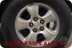 Vehicle photo 5