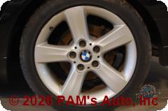 Vehicle photo 5