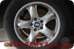 Vehicle photo 5