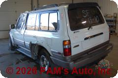 Vehicle photo 4