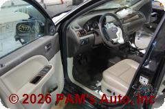 Vehicle photo 5
