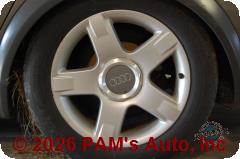 Vehicle photo 5