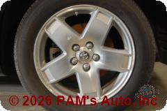 Vehicle photo 5