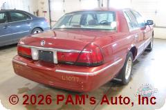 Vehicle photo 3