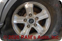 Vehicle photo 5