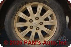 Vehicle photo 5