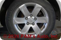 Vehicle photo 5