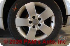 Vehicle photo 5