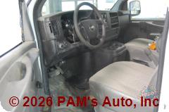 Vehicle photo 6