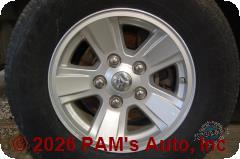 Vehicle photo 5
