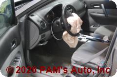 Vehicle photo 6