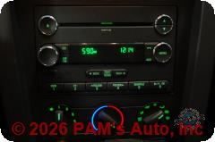 Vehicle photo 8