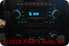 Vehicle photo 8
