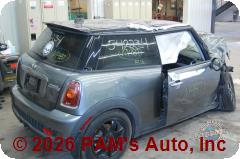 Vehicle photo 3