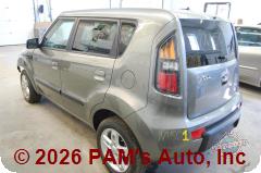 Vehicle photo 4