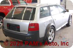 Vehicle photo 3