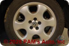 Vehicle photo 5