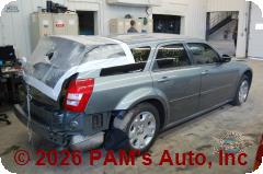 Vehicle photo 3