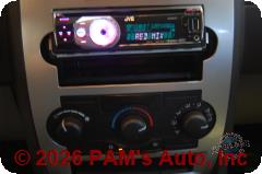 Vehicle photo 8