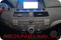 Vehicle photo 8