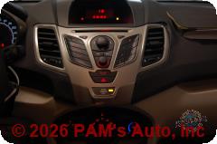 Vehicle photo 8