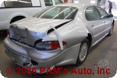Vehicle photo 3