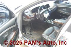 Vehicle photo 6